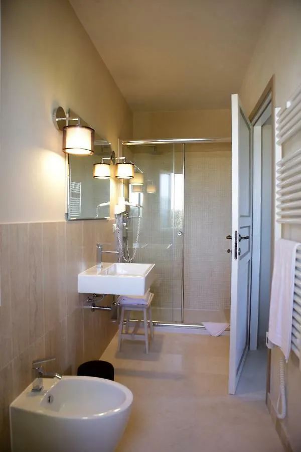 *** Oda ve Kahvaltı Avion B&B Elmas İtalya